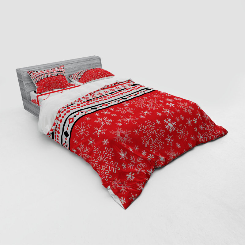 Traditional Polyester Geometric Shapes Duvet Cover, Queen Duvet Cover + 3 Additional Pieces