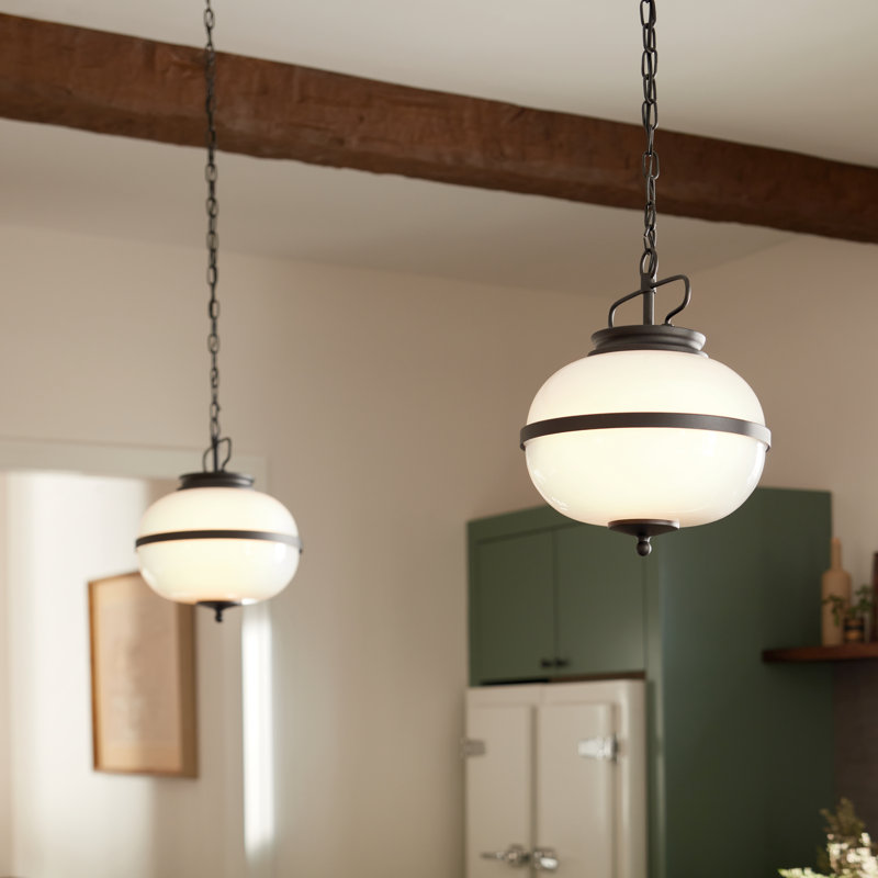 Luminaire suspendu 2 lumières avec verre opale Seagrove, Noir texturé