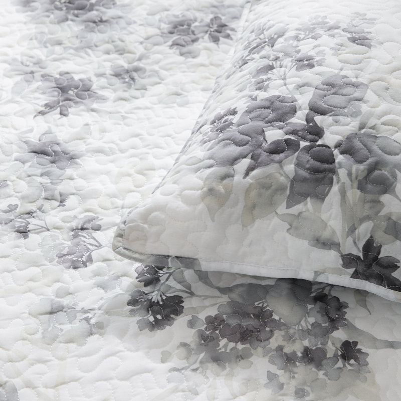 Full White and Gray Microfiber Floral Quilt Set