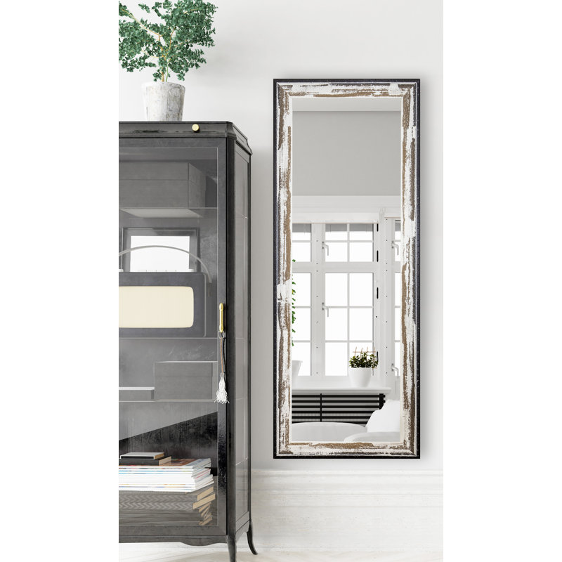 Miroir traditionnelle de pleine longueur Phifer, H 64 po x l 26 po, Brun / crème vieilli