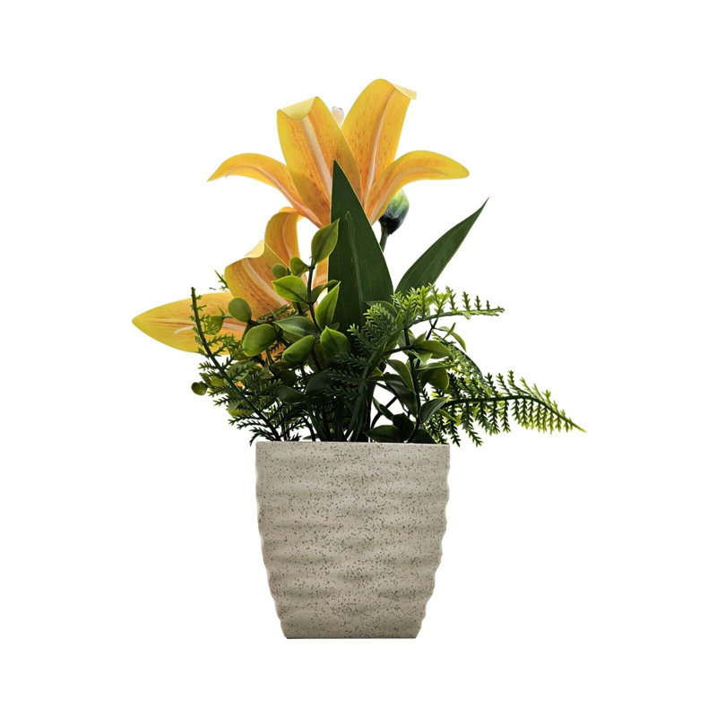 Neelan Table Vase