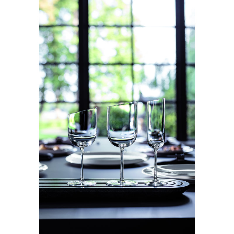 Newmoon Set/4 5.5 oz Crystal Flutes
