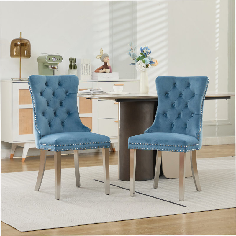 Ensemble de 2 chaises capitonnées avec garniture cloutée, Bleu clair