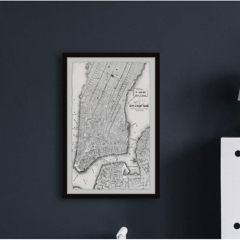 City of NY Outline II - cadre photo, impression, H 45 po x l 30 po x P 1,5 po