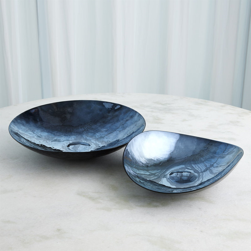 Obsidian Glass Charger