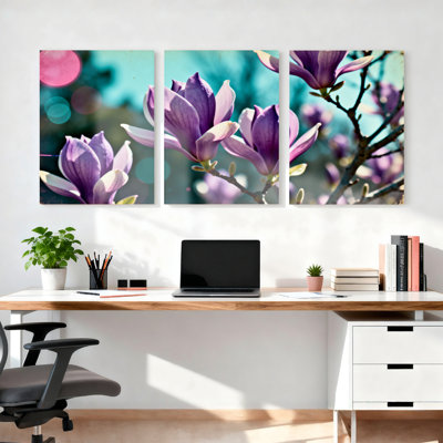 Ensemble de 3 tableaux sur toile tendue représentant des fleurs de magnolia violet, pour la décoration du salon et de la chambre.