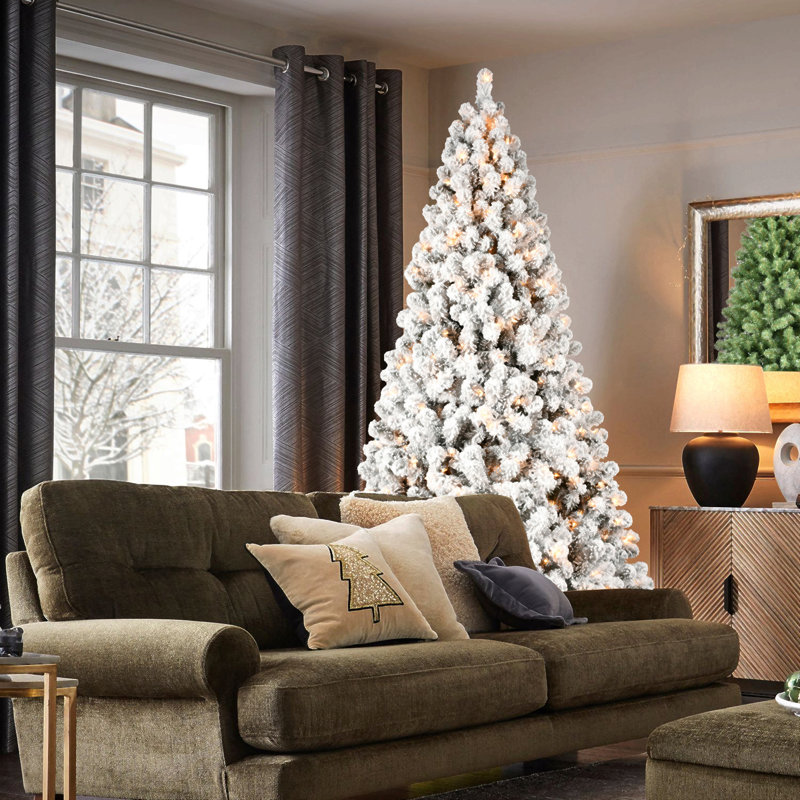 Arbre de Noël floqué pré-éclairé avec lumières blanches chaudes, pointes en PVC, fil mémoire dépliable automatiquement, support facile à assembler et support en métal stable - décor des Fêtes enneigé