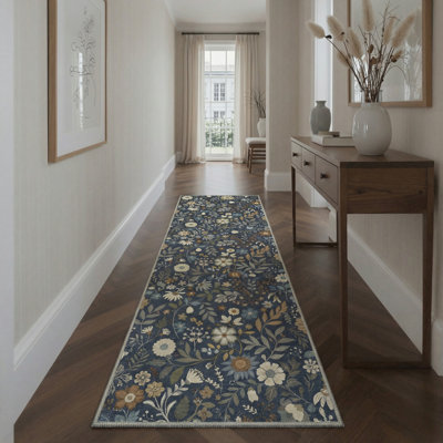 Tapis bleu / vert / beige lavable à la machine à motif floral Aazad avec envers antidérapant
