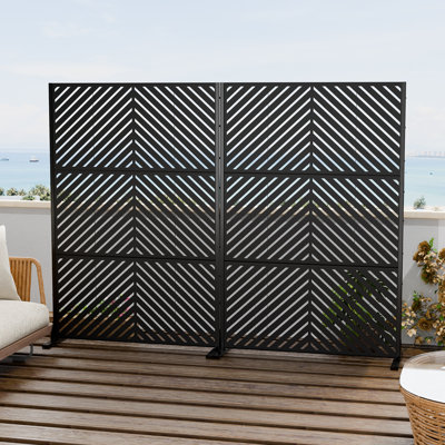6 ft. H x 4 ft. W Metal Freestanding Outdoor Privacy Screen Patio Garden Fence Panel Chevron Pattern