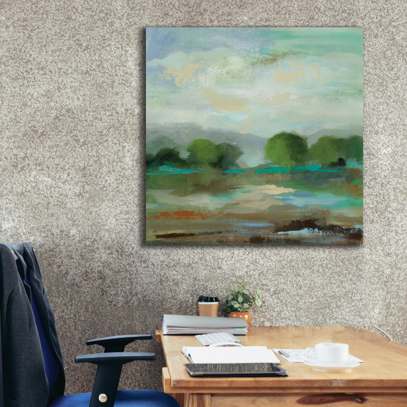 «Une surprise Clouds I» par Silvia Vassileva, art mural sur toile, H 37 po x l 37 po x P 1,5 po