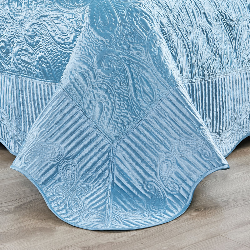 Aquatic Oversized King Microfiber and Satin Bedspread Set