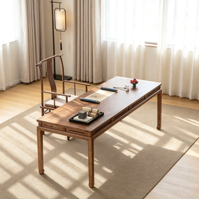 Bureau en bois massif de style musical