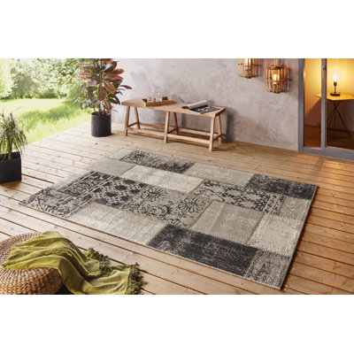 Beach Handwoven Taupe/Cream Rug