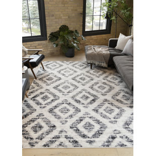 Meridian Geometric Indoor Rug