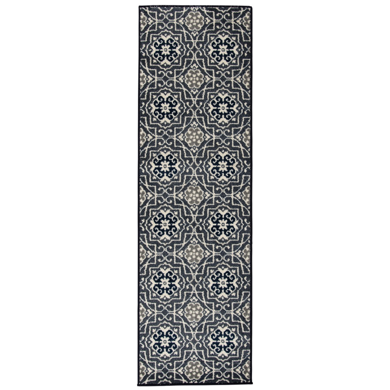 Geometric Indoor / Outdoor Rug, Runner 2' x 6'7''