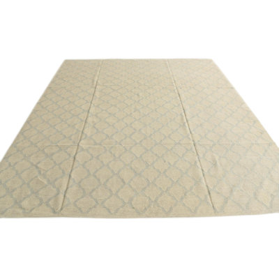 Tapis carré ivoire 9 pi Petrella
