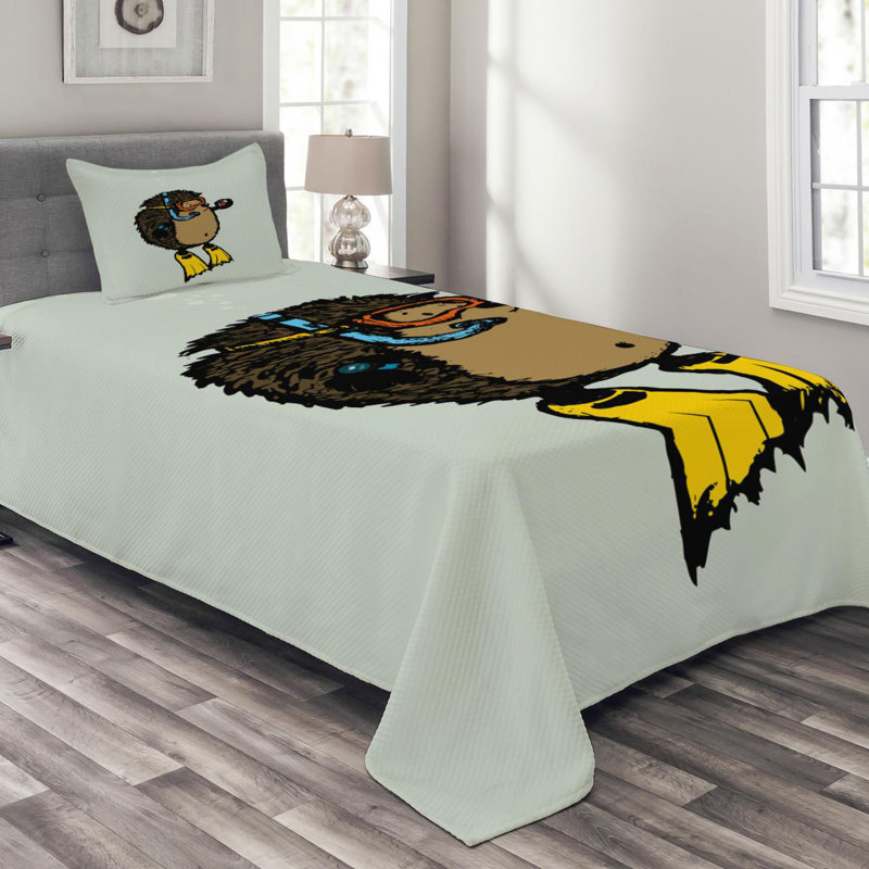 White Twin Reversible Kids Bedspread Set with Cartoon Hedgehog