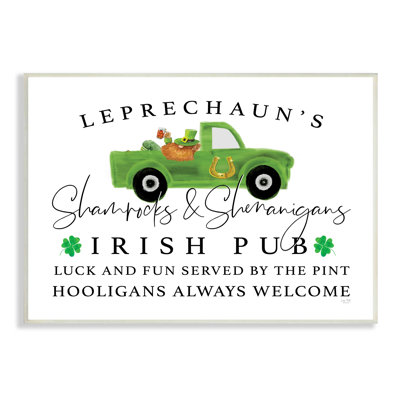 Cadre irlandais pub irlandais fantaisiste irlandais sur un panneau de fibres à densité moyenne