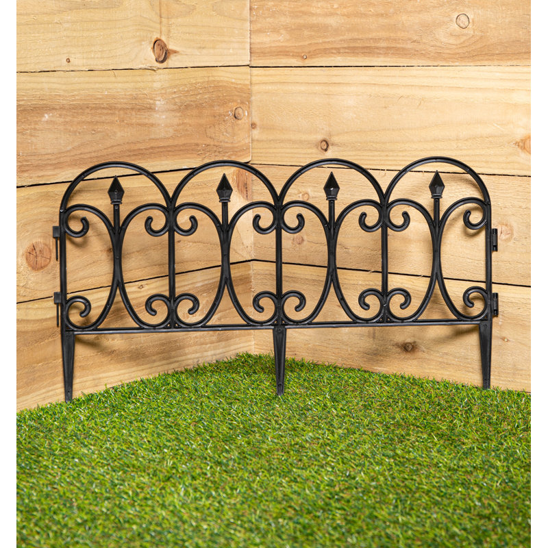 Samuel Alexander 23cm H x 23cm W Plastic Lawn Edging