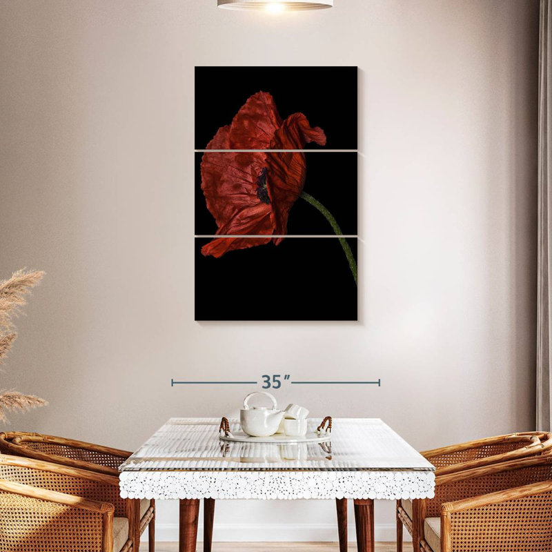 Harnek Curious Collections Poppy Red I, H 45 po x l 28 po