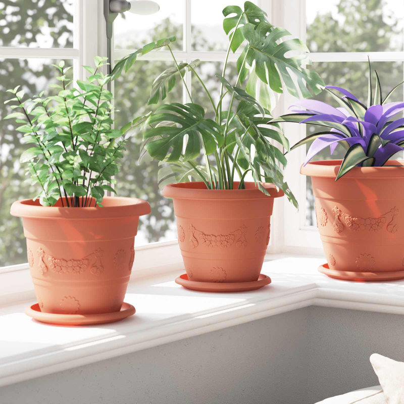  Plant Pots 24 Pcs Plastic, 18cm H x 22cm W x 22cm D, Brick Red