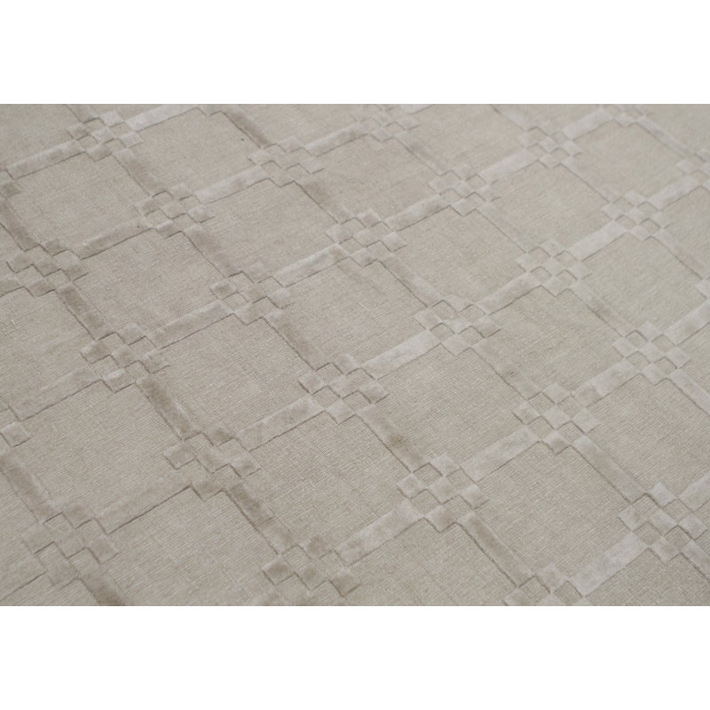 Wool Geometric Area Rug in Beige, Rectangle 4'2" x 6'2"