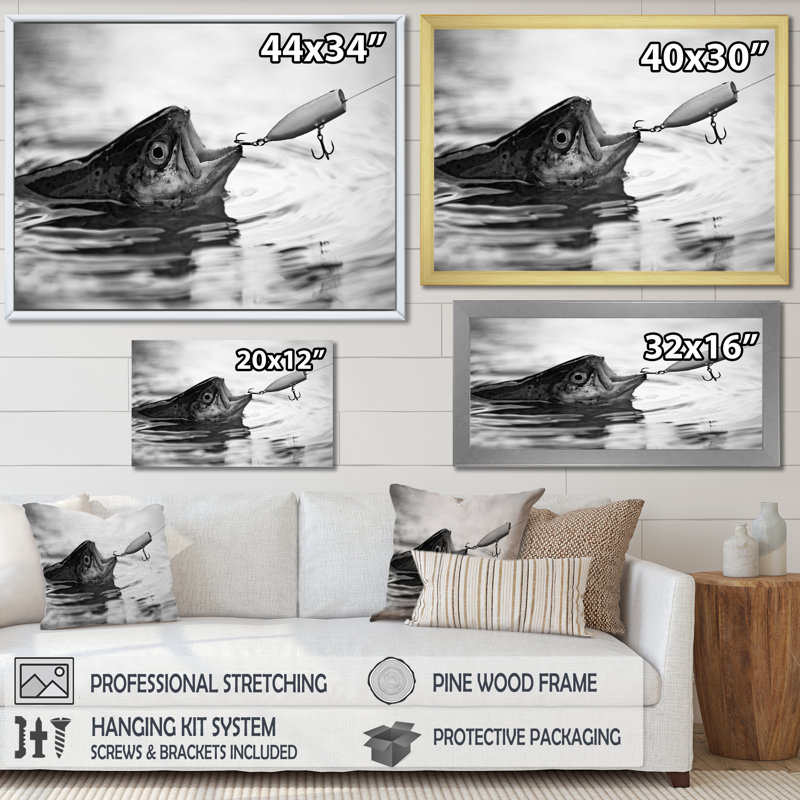«Catching Bass Fish - Pêche», reproduction d'art sur toile encadrée, Toile tendue, H 34 po x l 44 po x P 1,5 po
