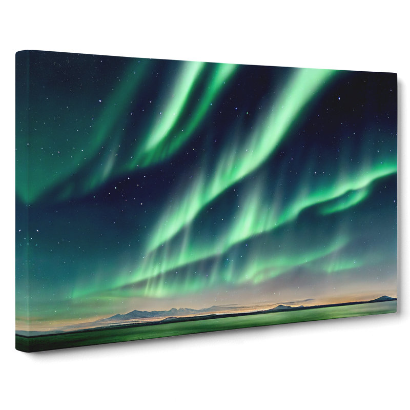 Wholesome Northern Lights - Wrapped Canvas