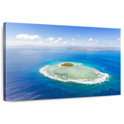 Tavarua Island In Fiji