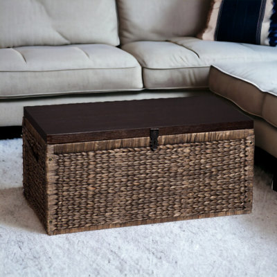 Table basse 38 "en bois brun et osier avec fer