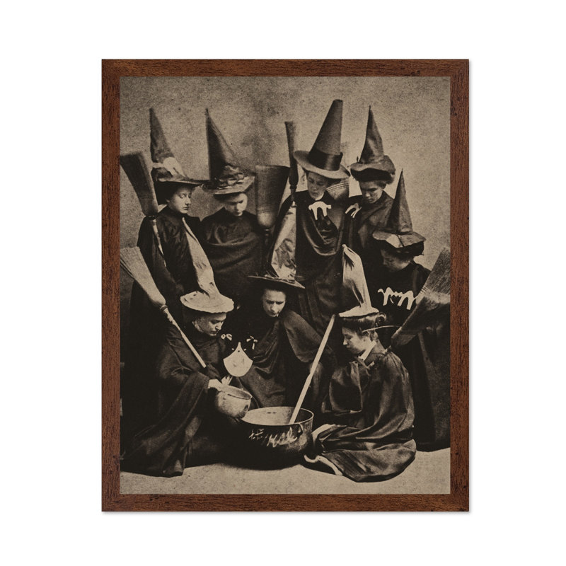 Sorcières en cuisine, Poster, 11"H x 14"W, Brown Framed