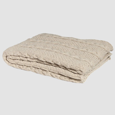 In2Green Classic Textured Cable Knit Beige Throw