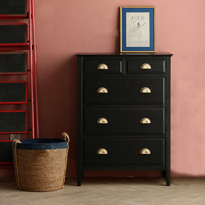 Buffet de luxe moderne à lumière simple