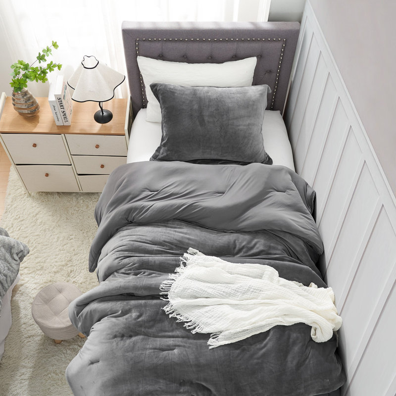 Twin XL Smoked Pearl Plush Comforter Set