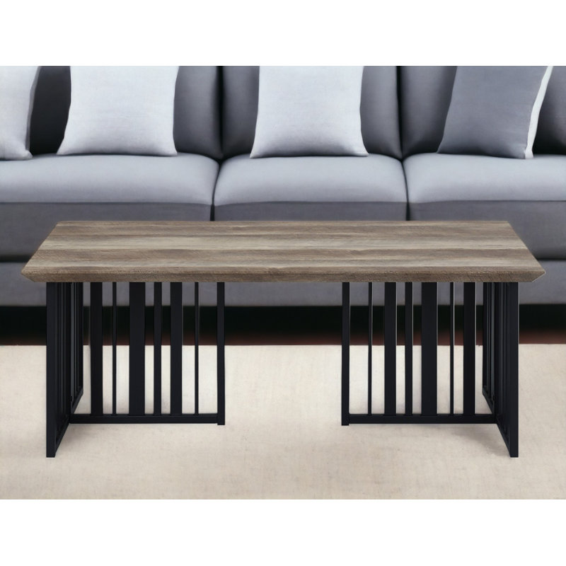 Table basse Gracie Mills, 17.83" H x 47" W x 23.62" D, Brown
