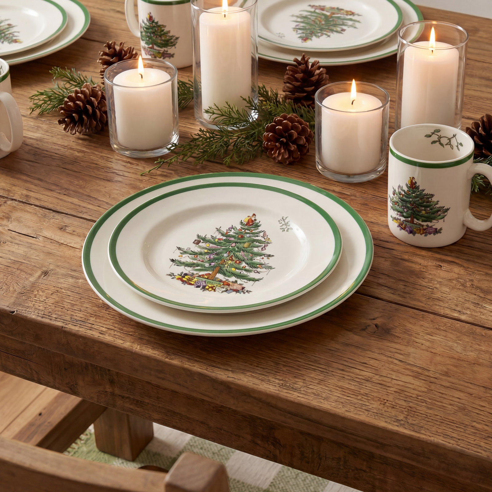 Christmas Tree Stoneware Dinnerware Set - Service for 4