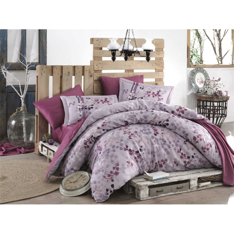Shurtz Floral Duvet Cover Set with Pillowcases