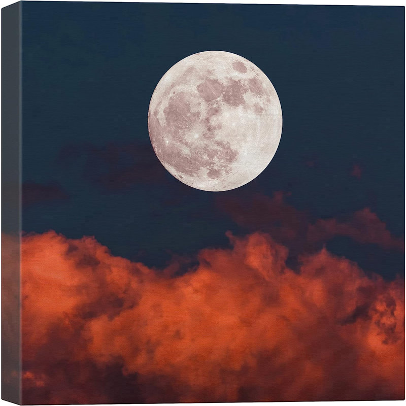 Pleine lune sur un coucher de soleil rouge cramoisi sur des nuages d'automne sur toile, H 12 po x l 12 po x P 1,5 po