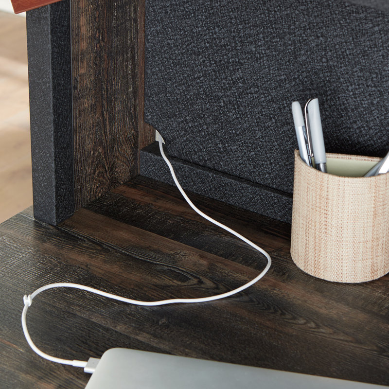 Huche en bois au design minimaliste, brun