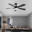 Ventilateur de plafond moderne de 52 pouces avec 3 moteurs à courant continu réversible à télécommande et 5 pales en ABS à intensité variable-198900340