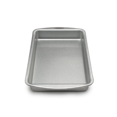 Doughmakers Classic Cake Pan