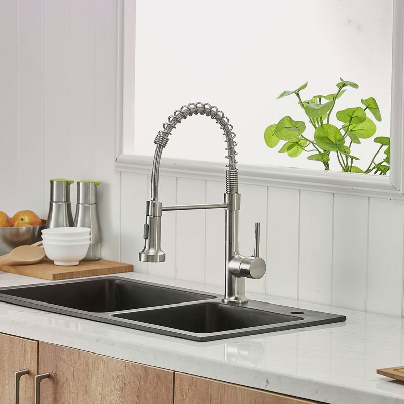Robinet de cuisine commercial avec pulvérisateur rétractable, robinet d'évier de cuisine à poignée simple