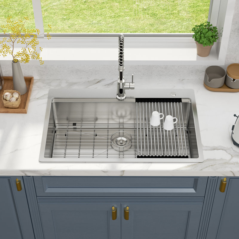 Évier de cuisine encastré à simple cuve en acier inoxydable de calibre 16 L 33 po x l 22 po