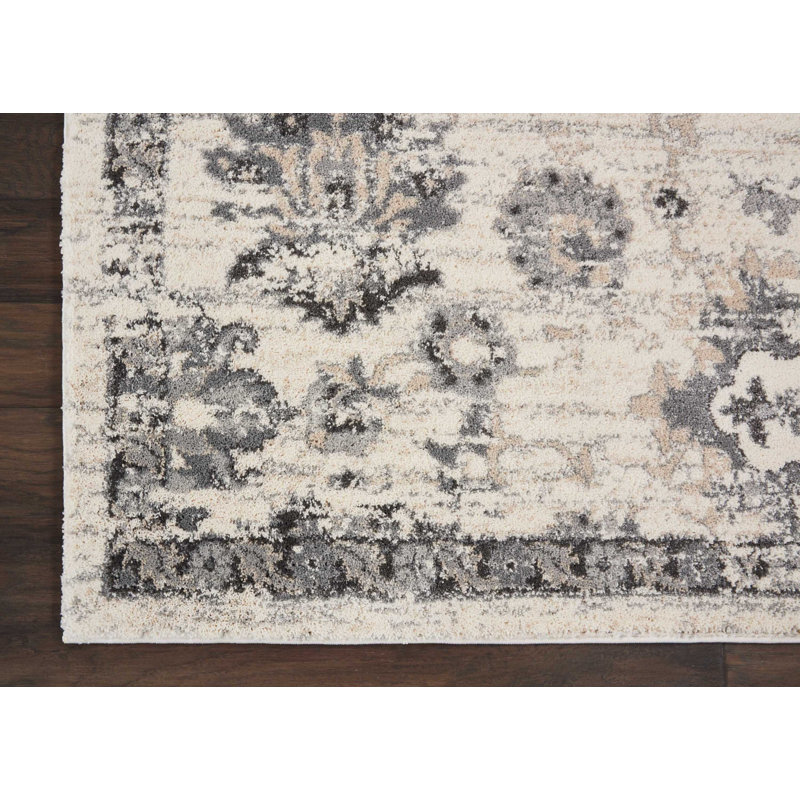 Tapis crème d'inspiration persane Lashanda, Rectangle 7 pi 10 po x 10 pi 6 po