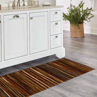 Tapis contemporain à rayures multicolores Baynebridge