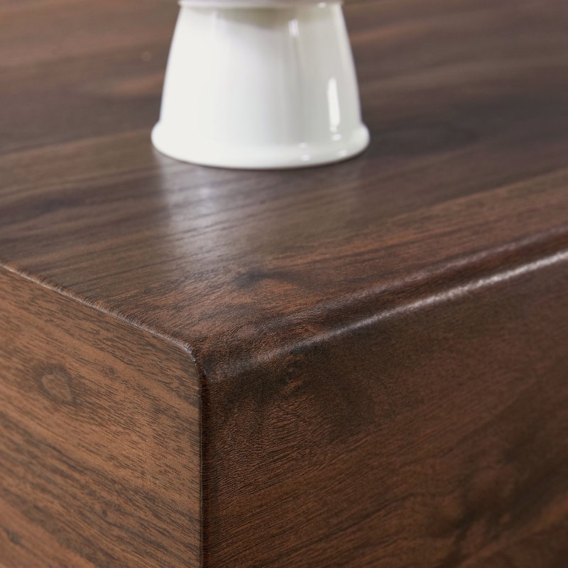 Table basse moderne et simple en panneau de fibres à densité moyenne avec autocollant de fermeture - modèle pratique, ce qui en fait un ajout idéal à tout salon ou appartement