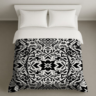 Housses de couette noires et blanches