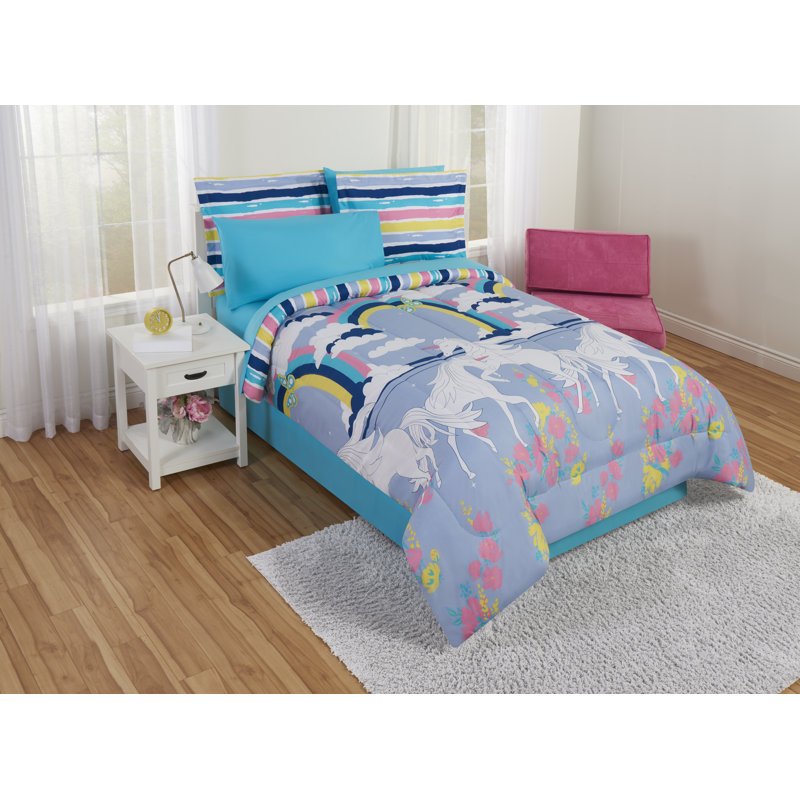 5 - Piece Comforter Set, Full/Double Comforter + 2 Shams + 2 Throw Pillows