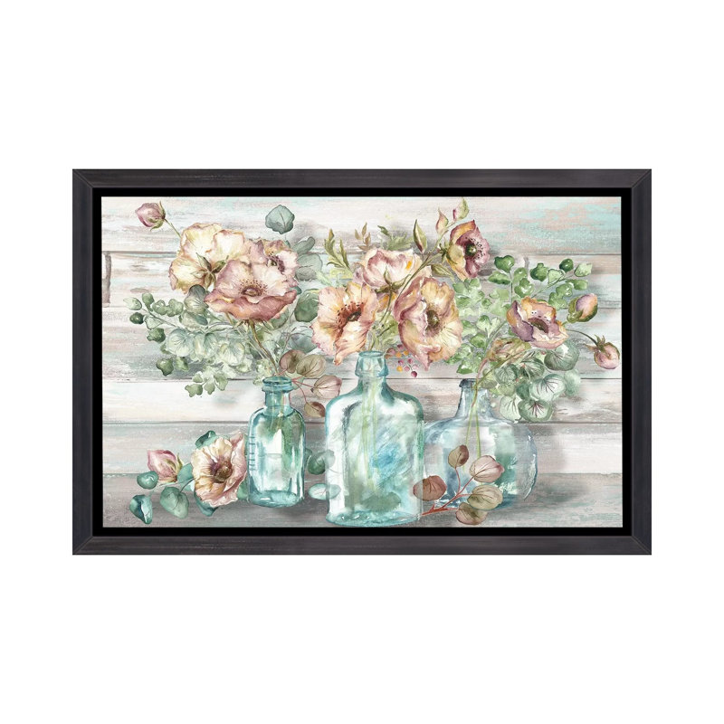 «Blush Poppies and Eucalyptus in Bottles Landscape» par Tre Sorelle Studios - reproduction d'art, Cadre flottant noir patiné