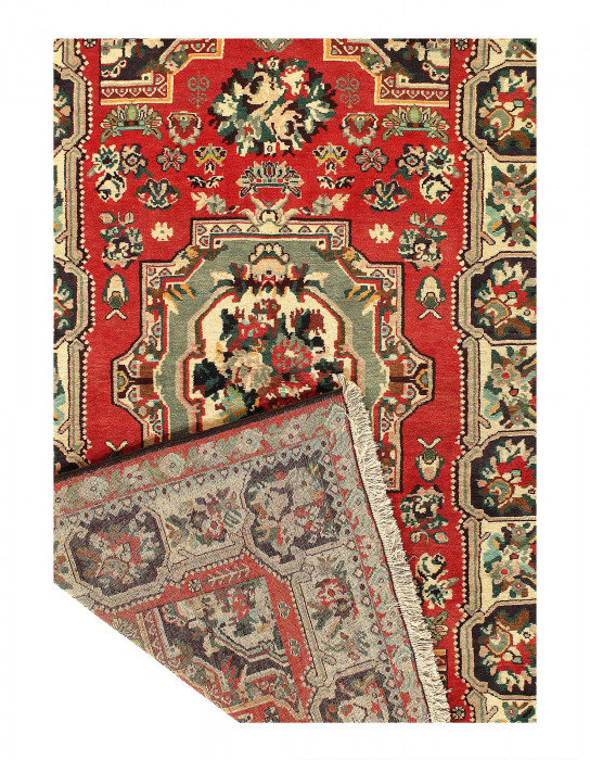 Fine Hand  Knotted Persian Vintage Bakhtiari Rug 5'4'' X 8'11''